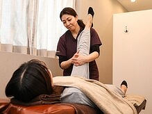 鍼灸＆整体サロン R-breathの正社員 整体師 リラクサロン・整体院求人イメージ