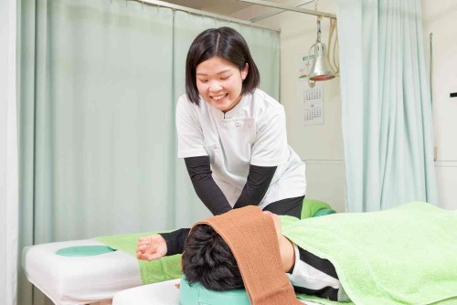 正社員 あん摩マッサージ指圧師 接骨院・整骨院 鍼灸整骨院求人イメージ
