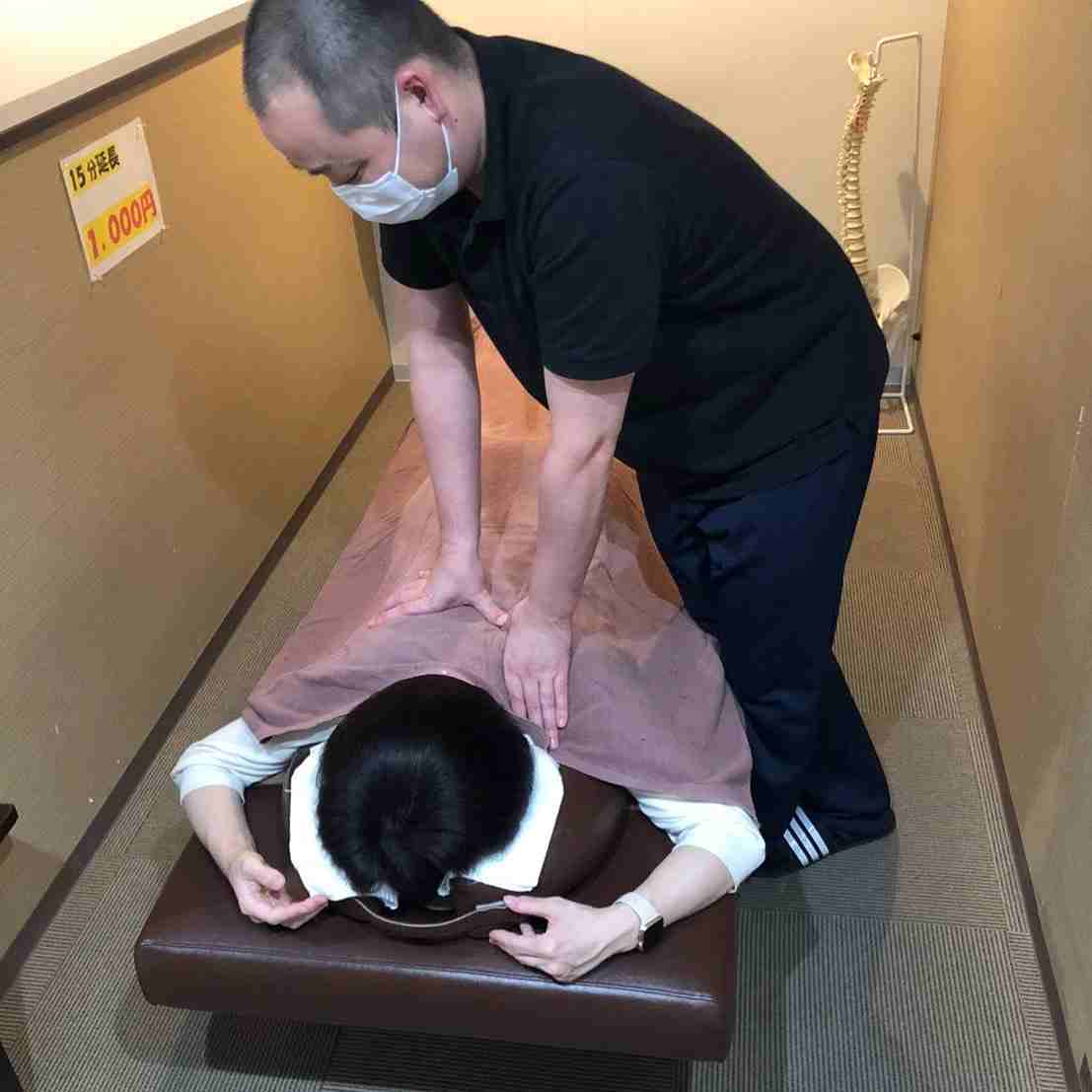 HCC 鶴橋こころ整体整骨院の正社員 整体師 接骨院・整骨院 鍼灸整骨院 リラクサロン・整体院求人イメージ