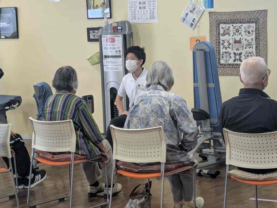 正社員 機能訓練指導員 介護施設の求人情報イメージ2