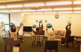 コンシェルジュ２４ デイサービスfureaiの正社員 機能訓練指導員 介護施設・デイサービス求人イメージ