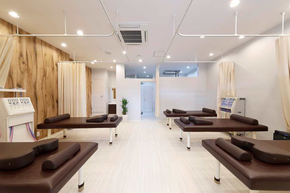よしだ鍼灸整骨院の正社員 柔道整復師 接骨院・整骨院の求人情報イメージ1