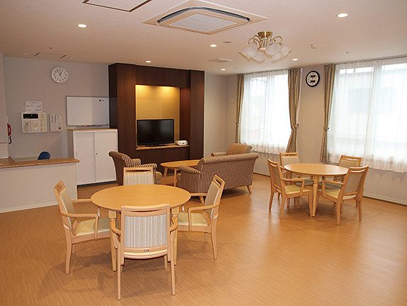 正社員 介護員 介護施設・デイサービス求人イメージ