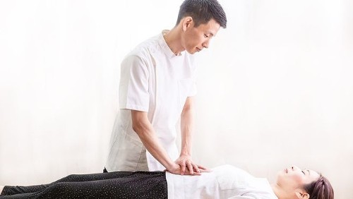 正社員 整体師 リラクサロン・整体院求人イメージ