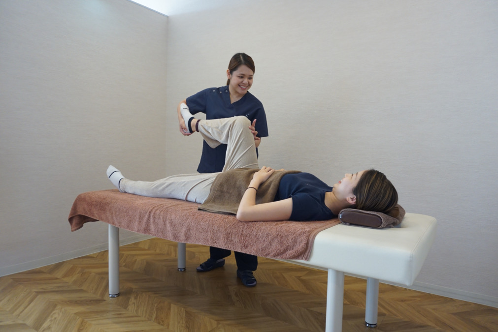 Life ribution いたわり接骨院の正社員 あん摩マッサージ指圧師 接骨院・整骨院求人イメージ