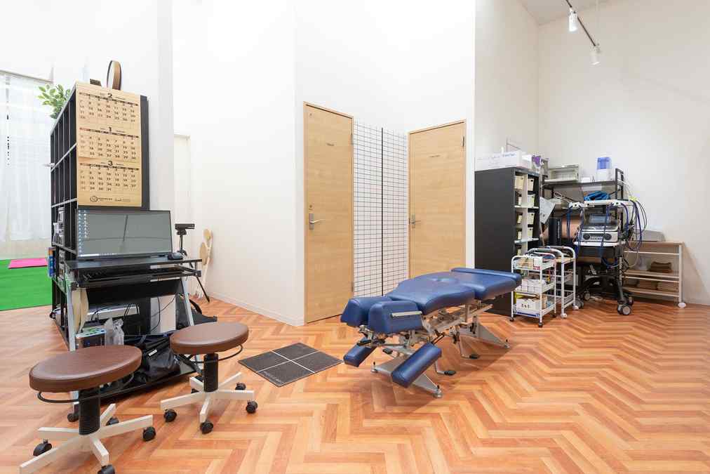 プラスケアライフ リライフ鍼灸整骨院の正社員 柔道整復師 接骨院・整骨院 鍼灸整骨院求人イメージ