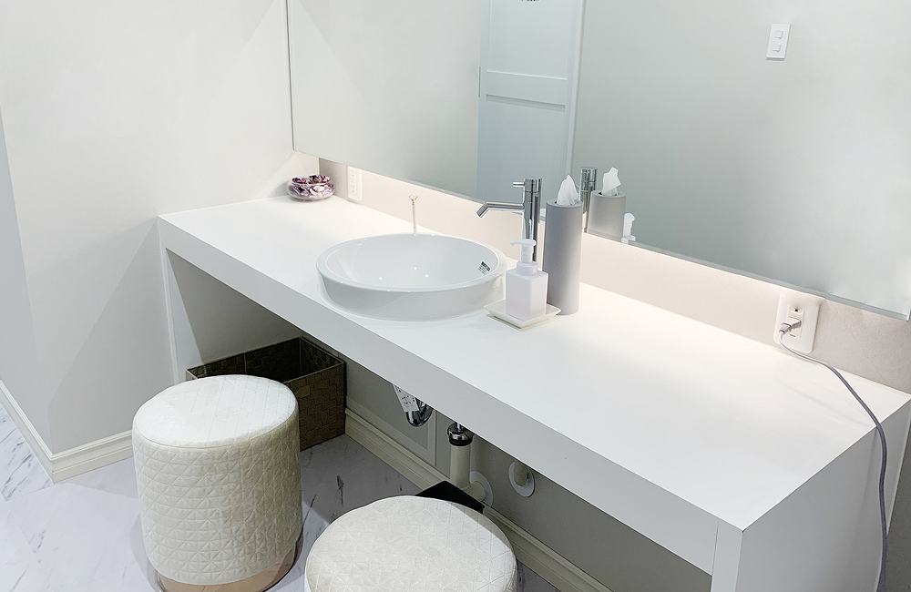 ＬОＰＥ ブライダルエステ専門店 美4サロン心斎橋店の正社員 受付スタッフ サロン・整体院求人イメージ