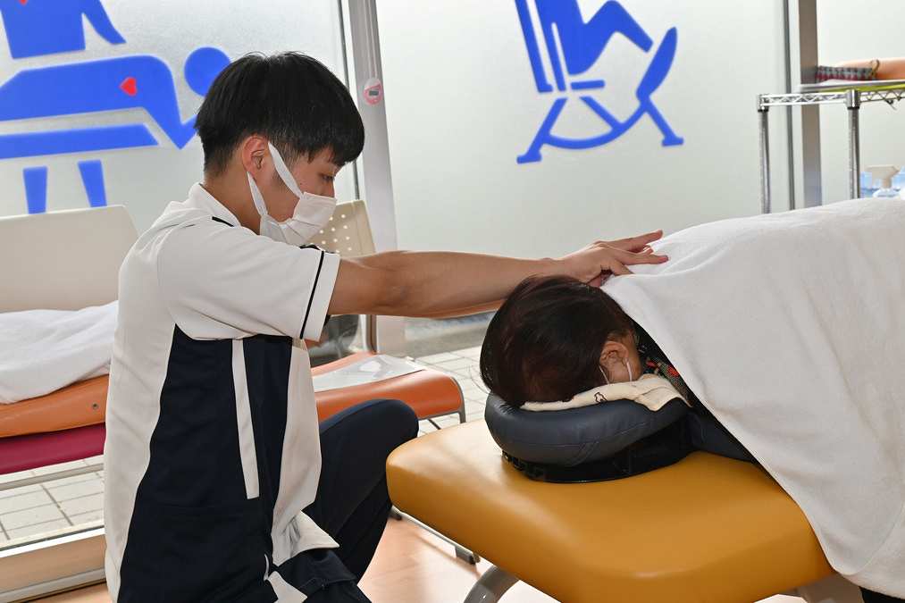 きたえるーむ きたえるーむ函館桔梗の正社員 機能訓練指導員 介護施設・デイサービス求人イメージ