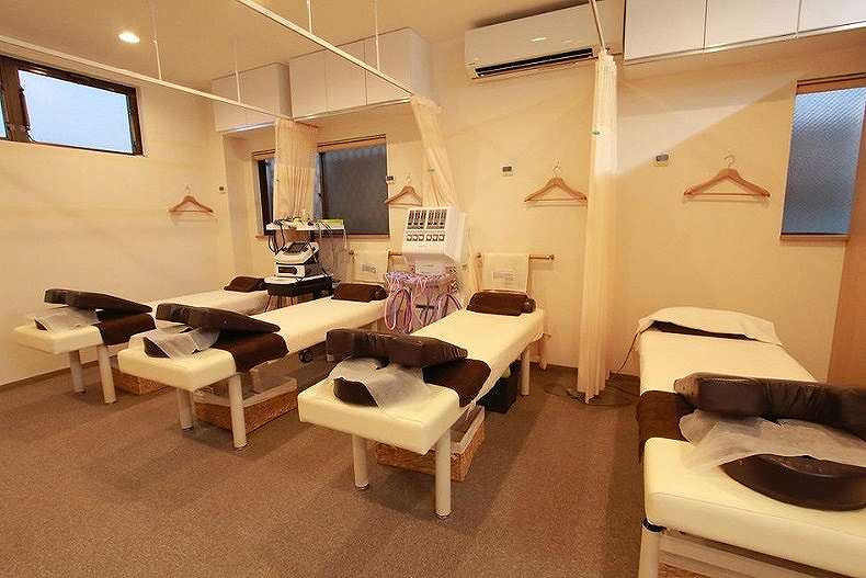 にこゆり整骨院 中野島院の正社員 鍼灸師 接骨院・整骨院求人イメージ