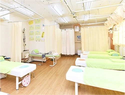 朝宏 区役所前はりきゅう整骨院の正社員 柔道整復師 接骨院・整骨院求人イメージ