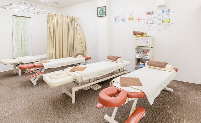 楽笑 みのり整骨院の正社員 柔道整復師 接骨院・整骨院求人イメージ