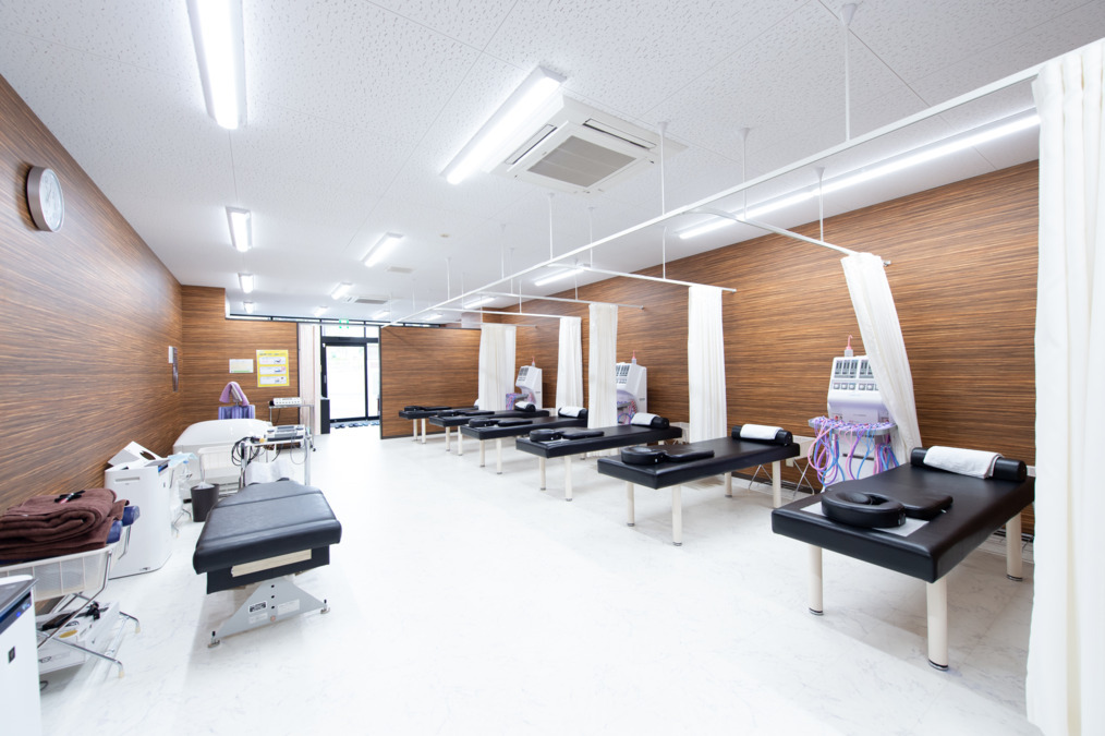 成瀬きずなはりきゅう接骨院の正社員 鍼灸師 接骨院・整骨院 鍼灸整骨院の求人情報イメージ1