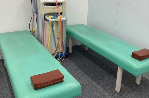 らくなる らくなる整骨院 鹿児島中央駅前院の正社員 柔道整復師 接骨院・整骨院求人イメージ