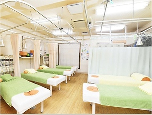 正社員 あん摩マッサージ指圧師 接骨院・整骨院 鍼灸整骨院求人イメージ