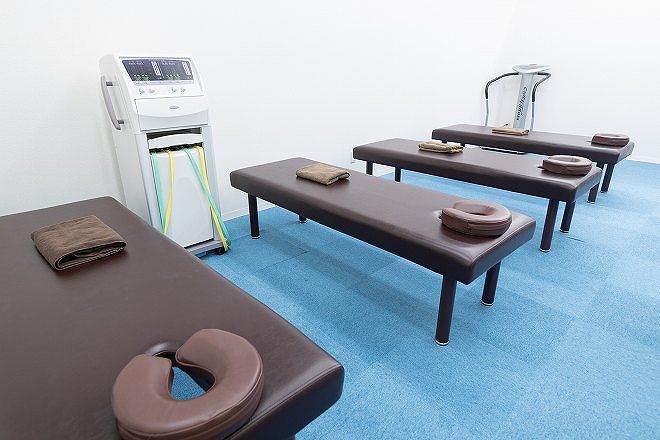 らくなる らくなる整骨院 桜ヶ丘院の正社員 柔道整復師 接骨院・整骨院求人イメージ