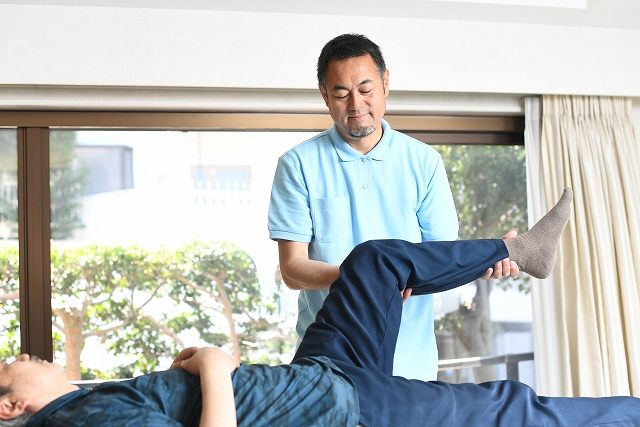 正社員 PT・OT・ST 訪問看護求人イメージ