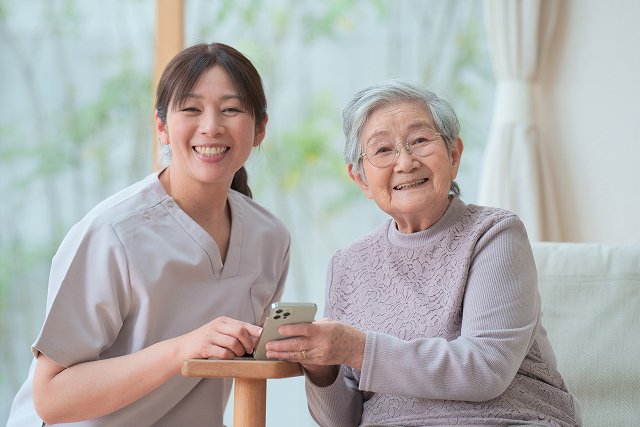 正社員 介護員 介護施設・デイサービス求人イメージ
