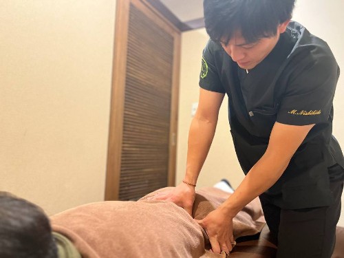 プロフェッショナルメディック 巣鴨総合治療院・整骨院 本院の正社員 整体師 接骨院・整骨院 鍼灸整骨院求人イメージ